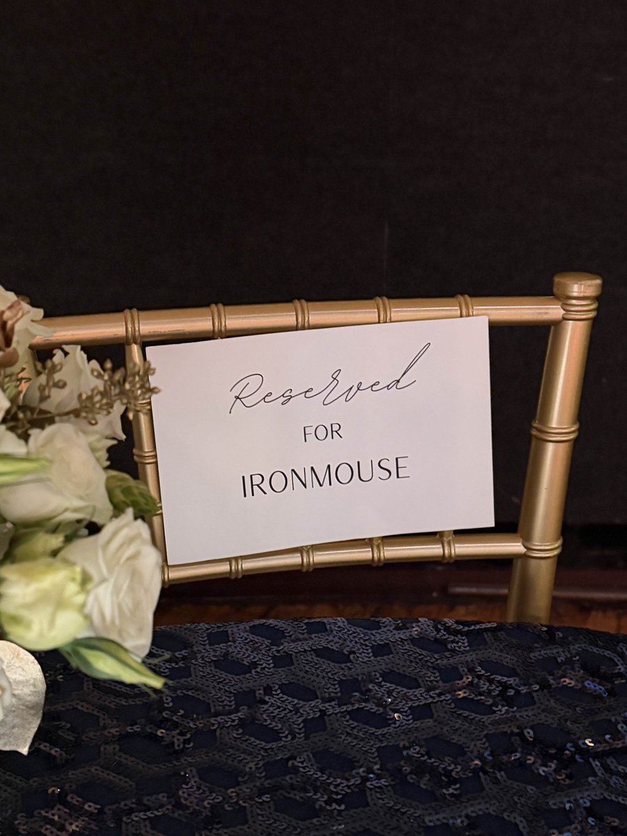 ironmouse's tweet image. Nervous for tonight. I hope you guys enjoy the performance! 💖💖💖