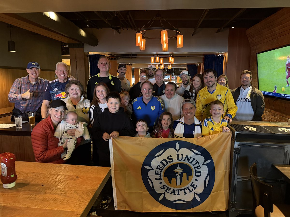 LUFCSeattle's tweet image. 4 hard earned points, out of a possible 9, that were stacked against us.

When Leeds take points off the champions, we celebrate!

Thanks to @thepressbox_WA and all who showed up this morning!

#MOT #LUFC