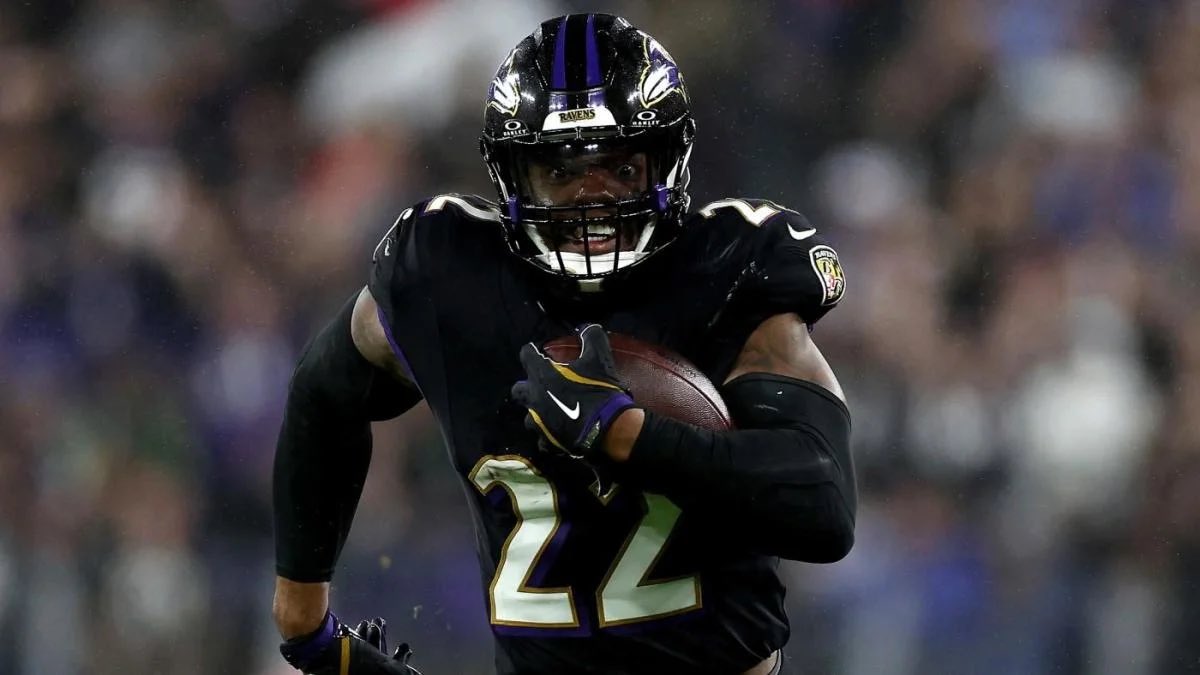 Derrick Henry is 69 rushing yards away from entering rare air alongside LaDainian Tomlinson, Adrian Peterson, and Emmitt Smith.

Only those four would have 7+ seasons of 1,000+ rush yards and 10+ rush TDs.

Is he a Top-10 RB of all time?