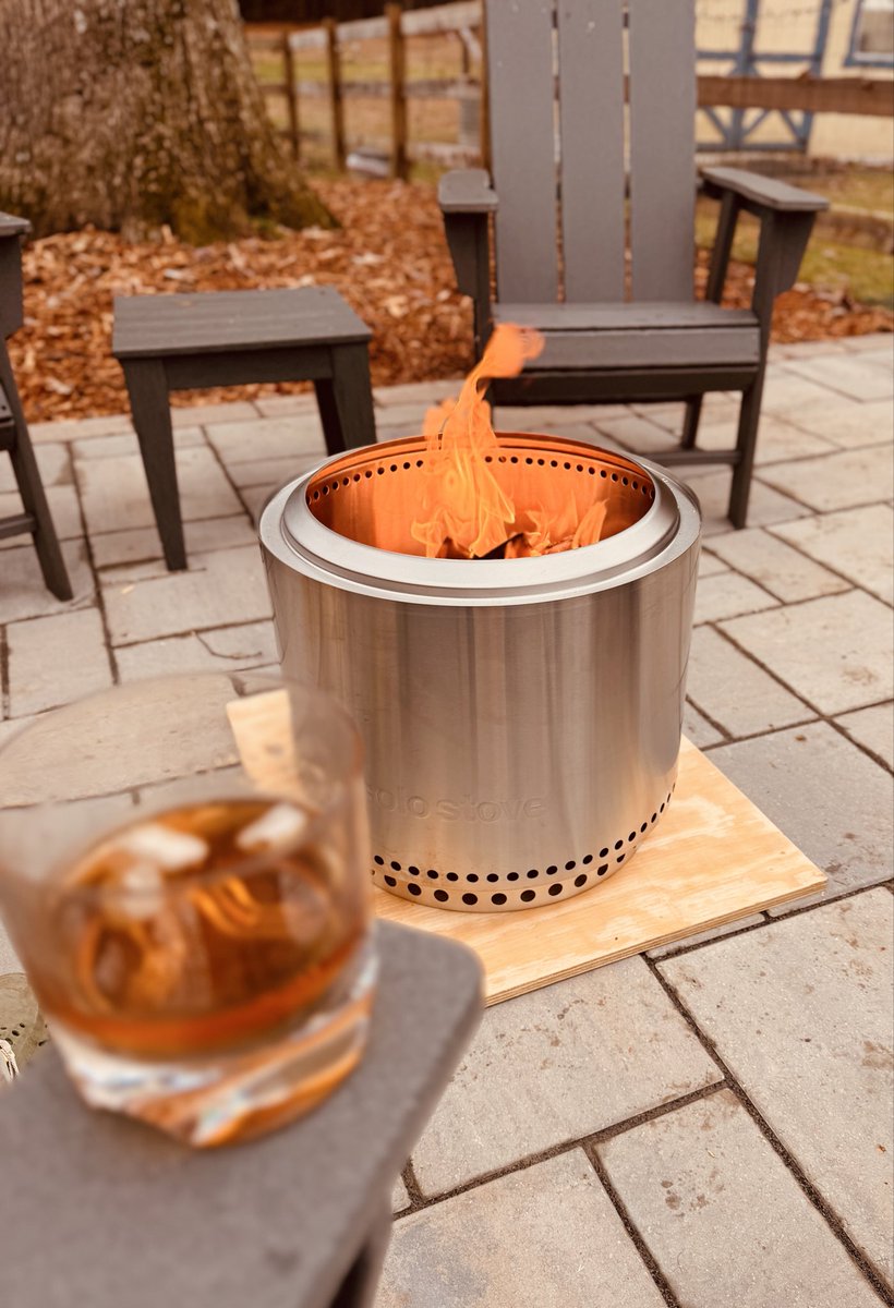 GregLee's tweet image. Treated ourselves to an early Christmas gift and now we’re enjoying iur @SoloStove #firstburn