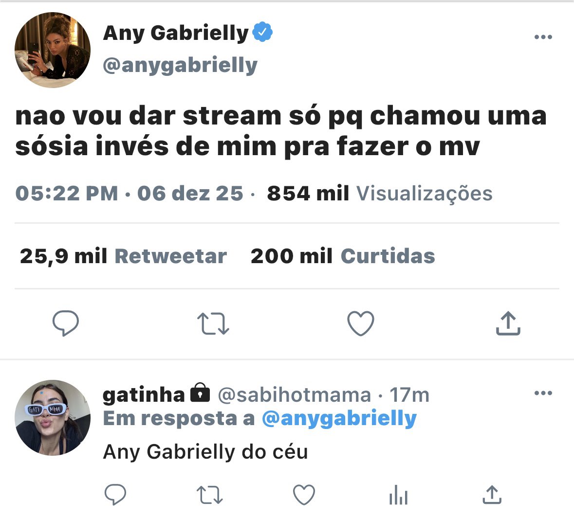 hotsabii's tweet photo. The soosia | mini au beauany 

Onde Josh lança um spoiler sobre seu primeiro mv, com uma menina parecida com sua ex e inspiração da música.

Ou

Onde Any erra a conta e publica sua opinião sobre o spoiler. https://t.co/u7DyLIKamX