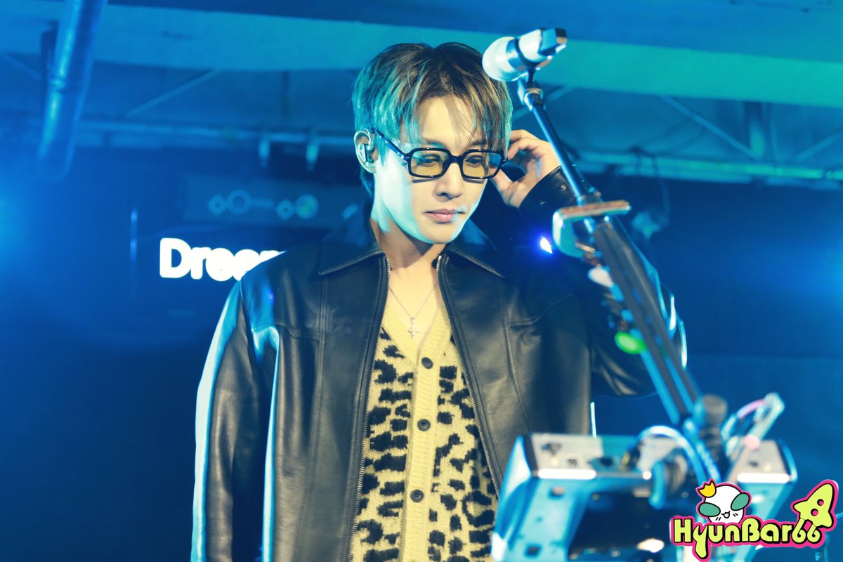 KHJ_Ru_Channel's tweet photo. Cr. 金贤重-Hyunbar66 / Weibo

-2

#KimHyunJoong https://t.co/22HxjHncqt