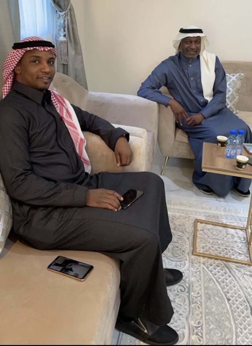 raig_mzagi's tweet photo. ماجد لنور : علمني كيف خسرتوا ٨ امام المانيا (للمحترفين) ؟
نور لماجد : اذا علمتني كيف خسرتوا من  المانيا ( للهواة)  ٦ / ٠ اعلمك 
😂😂😂😂😂😂😂 https://t.co/MskR9iZQu0