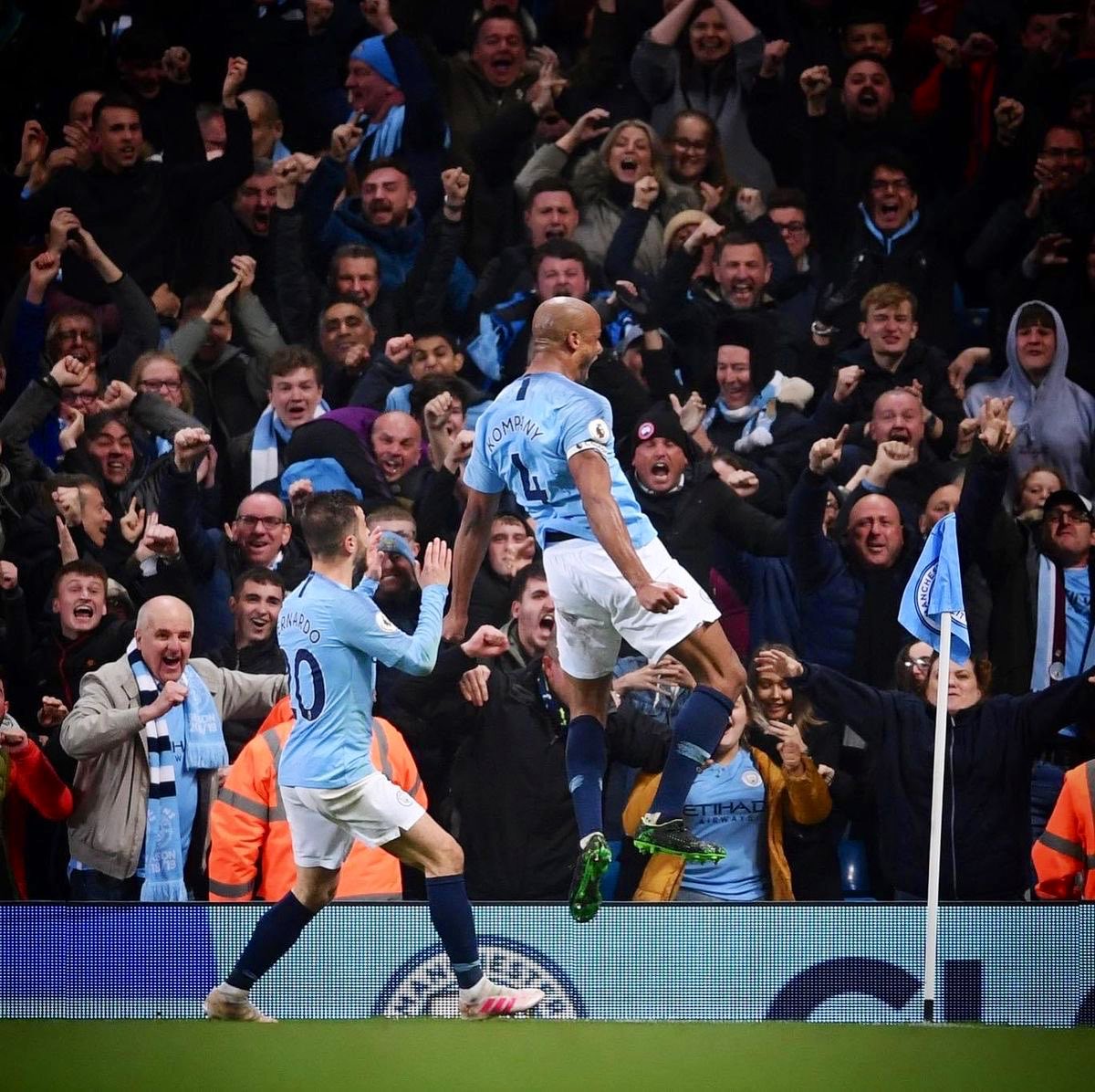 Man City Pictures That Go Hard tweet media