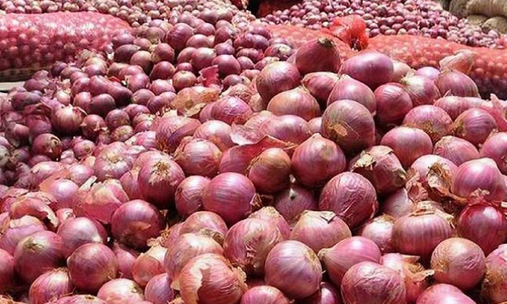 সীমিত আকারে পেঁয়াজ আমদানির অনুমতি