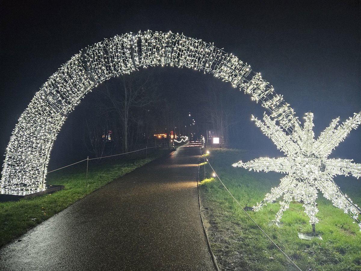 Nafeesa Katib tweet media