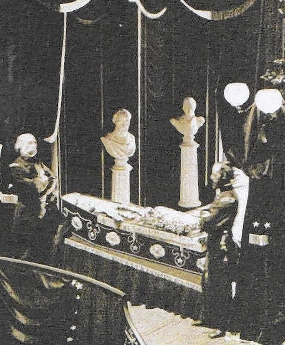 EchoesofWarYT's tweet image. The only known photograph of Abraham Lincoln in his coffin was lost for over 90 years.

In April 1865, Lincoln’s funeral train departed Washington, D.C., beginning a three-week journey to Springfield, Illinois. Mary Lincoln had decreed that no photographs were to be taken of her…