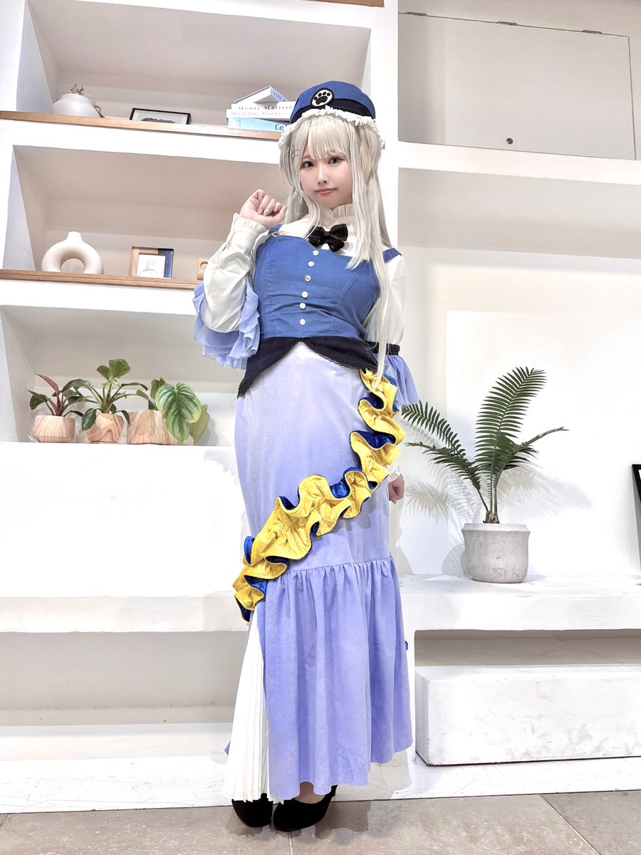 #りゆこ工房
 ART OF 🌈🕒 / 🚓🐾

温かみのある衣装感の少ない質感にしたくて、トップスと帽子にはコール天、スカートはスエード風生地をチョイス☺︎✨袖のシフォンとスカートは地味にグラデ染めしてます…
存在感のあるフリルはクラッシュベロア！
着手遅すぎて修羅場ったけど可愛くできました🥲🩵