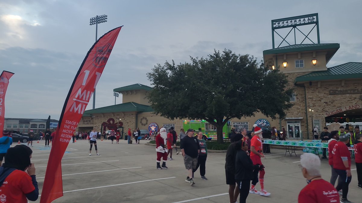 10k this morning out in <a href="/SugarLandtxgov/">City of Sugar Land</a> <a href="/RunHoustonRaces/">Run Houston</a>