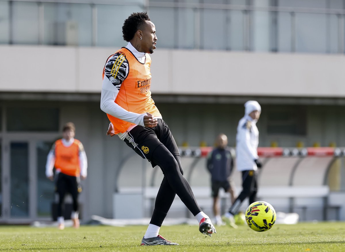 edermilitao's tweet photo. Listos! 💪🏾🤍 https://t.co/QsBBpxuX7V