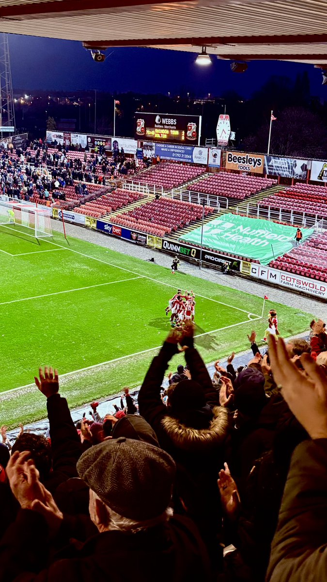 Those round 3 reds 😍😍