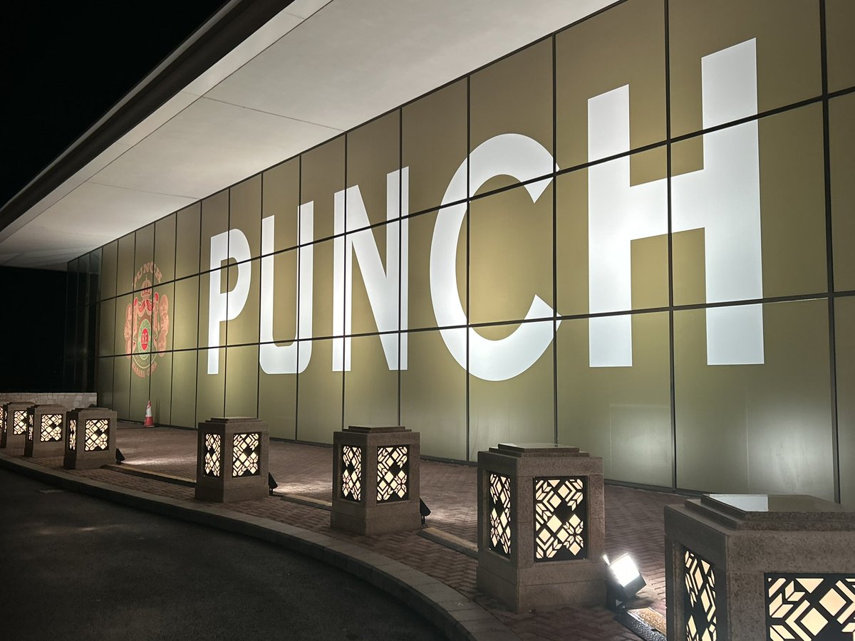 ldncigarsmoker's tweet image. Let’s do this! A #RoyalReveal #PunchPrincesas #Limassol #Cyprus