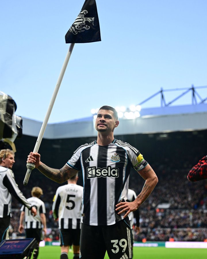 🚨 — نهاية المباراة:

نيوكاسل يونايتد 2-1 بـيرنلي