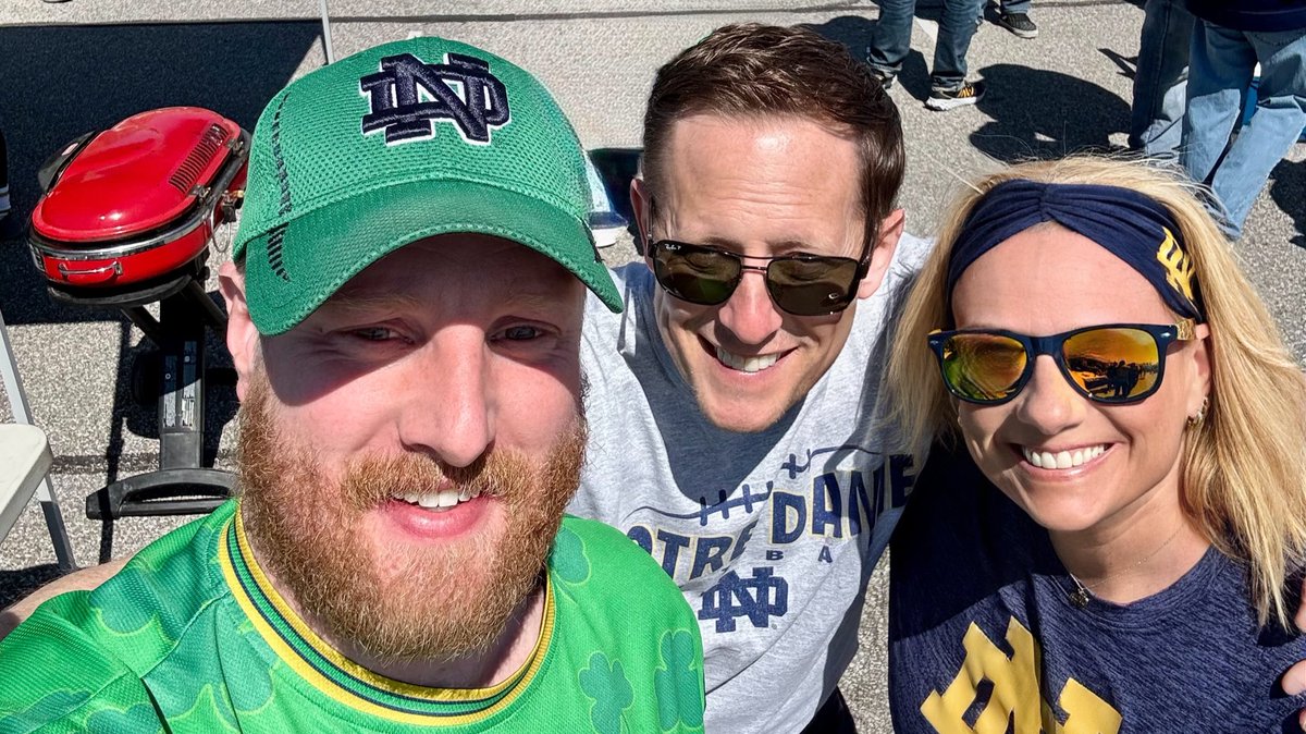 zubygirl100's tweet image. Anyone else missing these vibes???
☘️☘️☘️☘️☘️☘️☘️☘️☘️☘️☘️☘️

@ColtsFanatic09 @pdh3767 @erica_haag8 @IrishJTL 

#GoIrish☘️ #TakeMeBack