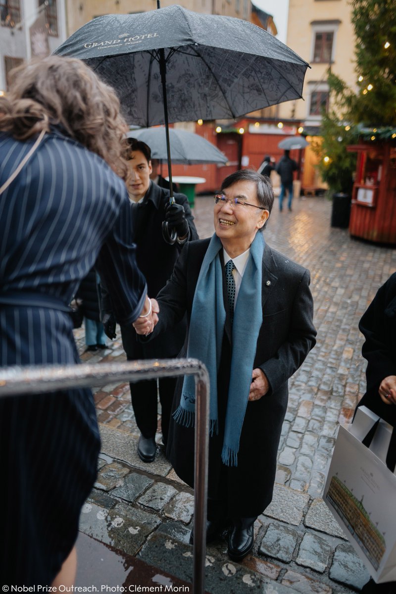 NobelPrize's tweet photo. The 2025 Nobel Prize laureates have arrived in Stockholm!

This morning our new laureates arrived at the Nobel Prize Museum where they were welcomed into the Nobel Prize family.

Take a look at some pictures from the day:

1) Physics laureate John Clarke arriving at the Nobel Prize Museum with a smile on his face. 
2) Medicine laureate Mary Brunkow arriving at the museum in rainy Stockholm, Sweden.  
3) Literature laureate László Krasznahorkai and economic sciences laureate Peter Howitt met at the Nobel Prize Museum in Stockholm.
5) Medicine laureate Shimon Sakaguchi arrives at the Nobel Prize Museum ready to meet his fellow 2025 laureates.

We'll be sharing more moments with our laureates in the coming days.