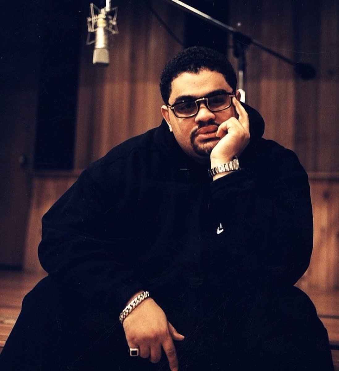 Unrelated but they need to make a doc on Heavy D and his huge impact on hip-hop. Rest in power to this trailblazer ♥️