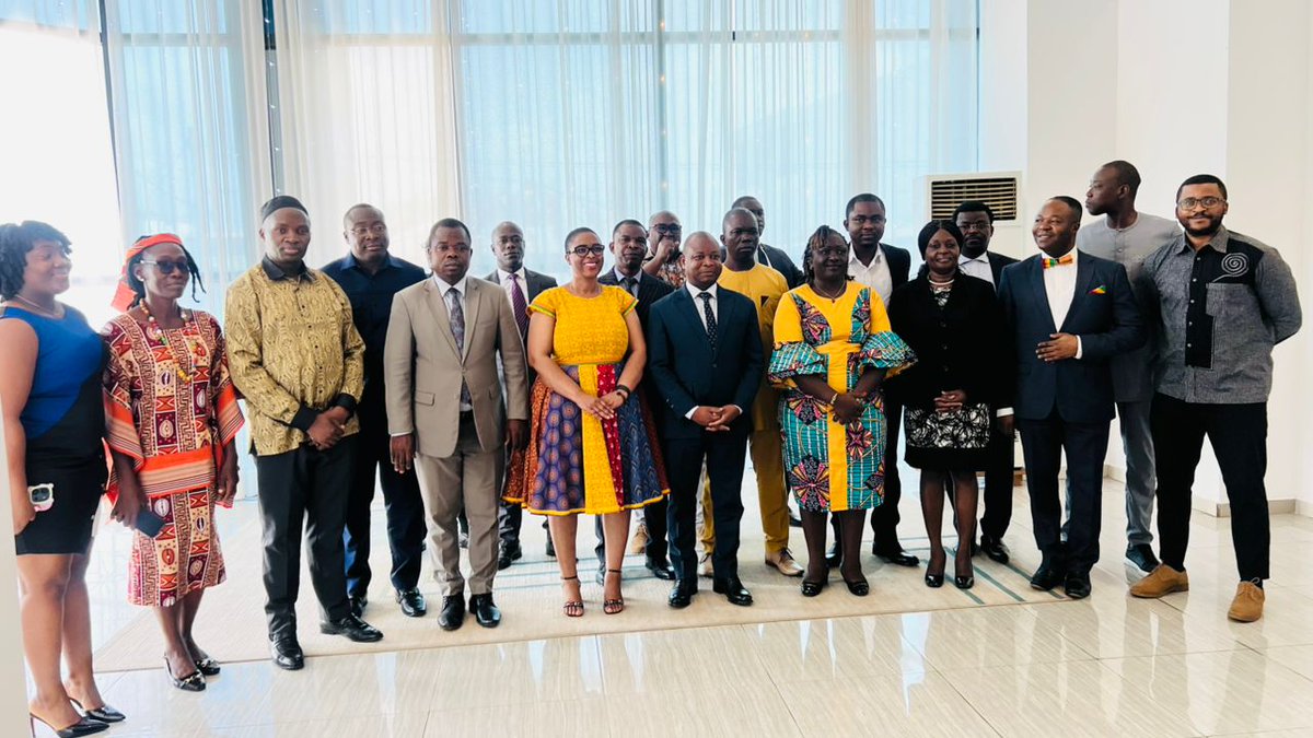 AUC_PAPS's tweet photo. The Department of @AUC_PAPS via it's AUC-#PCRD held a 3 day Technical Engagement with RECs/RMs, CSOs, Think-tanks and other relevant Stakeholders in Lomé - Togo with the aim of strengthening shared commitment & vision in the effective implementation as well as roll out of the Revised AU #PCRDPolicy on the continent.
Key outcomes include enhanced coordination, deeper policy understanding, youth & women’s inclusion, support for reintegration, community resilience, knowledge-sharing, and greater private-sector involvement in PCRD & peacebuilding, among many others.
#AUPCRD #Peacebuilding #SilencingTheGuns #AfricanUnion