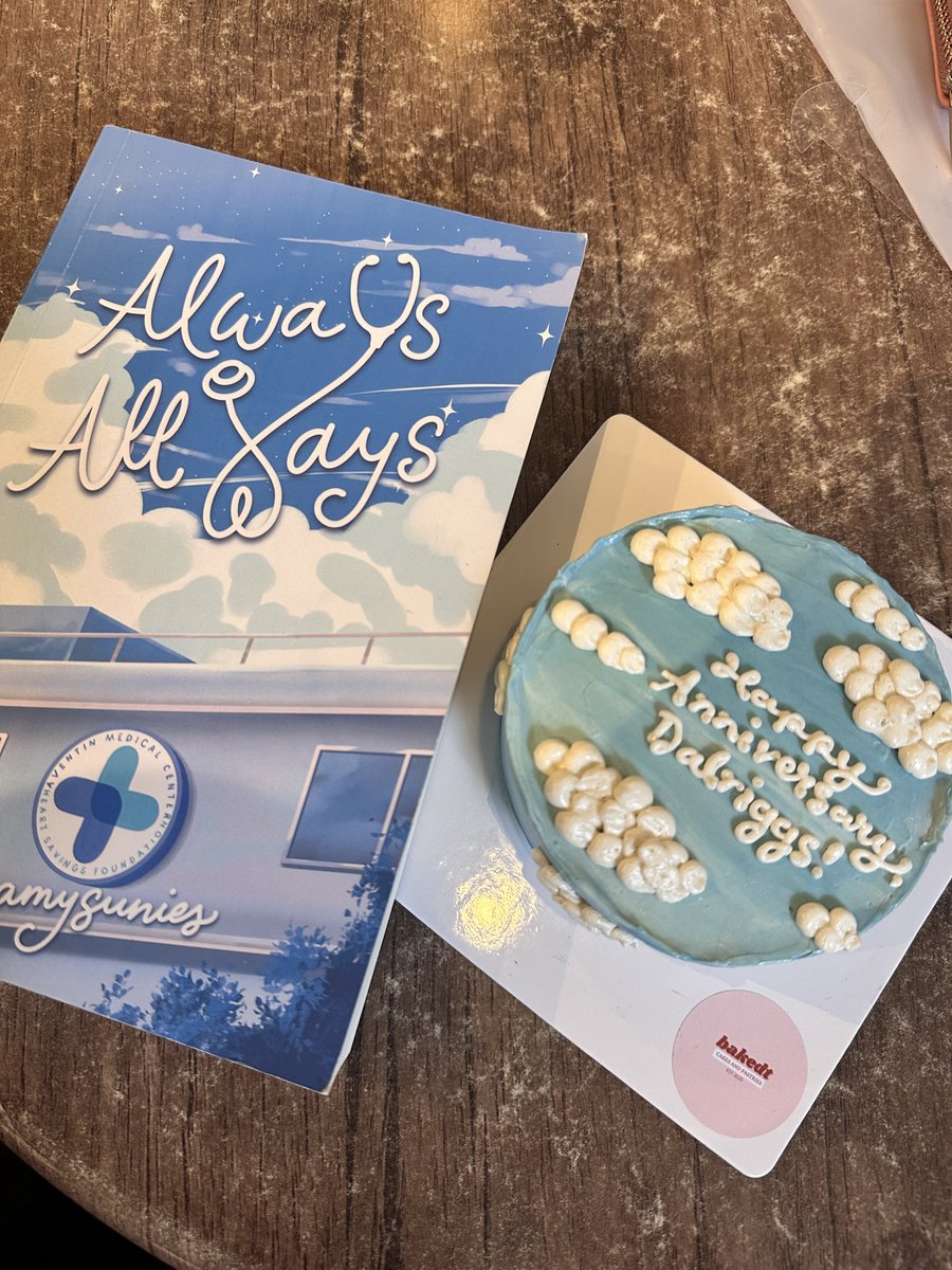 dreamysunies's tweet image. @sumookin @teapat @ssnwine @unodaily @bielbams @gureeeli 🩵