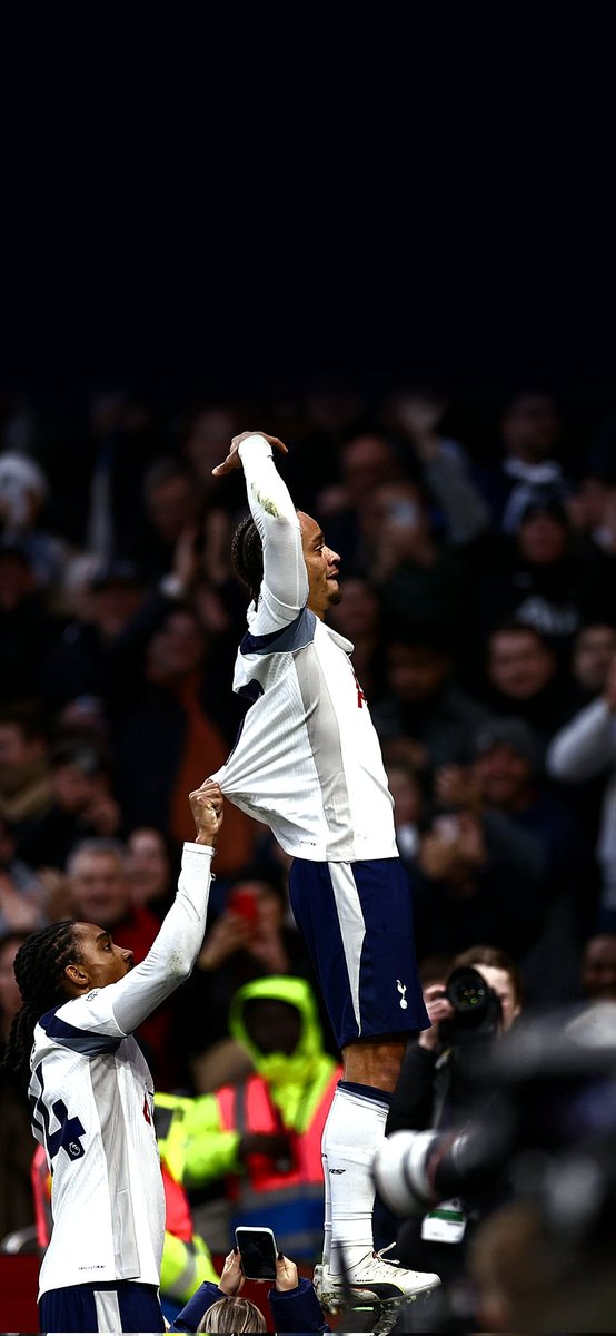 Spurs Wallpapers tweet media