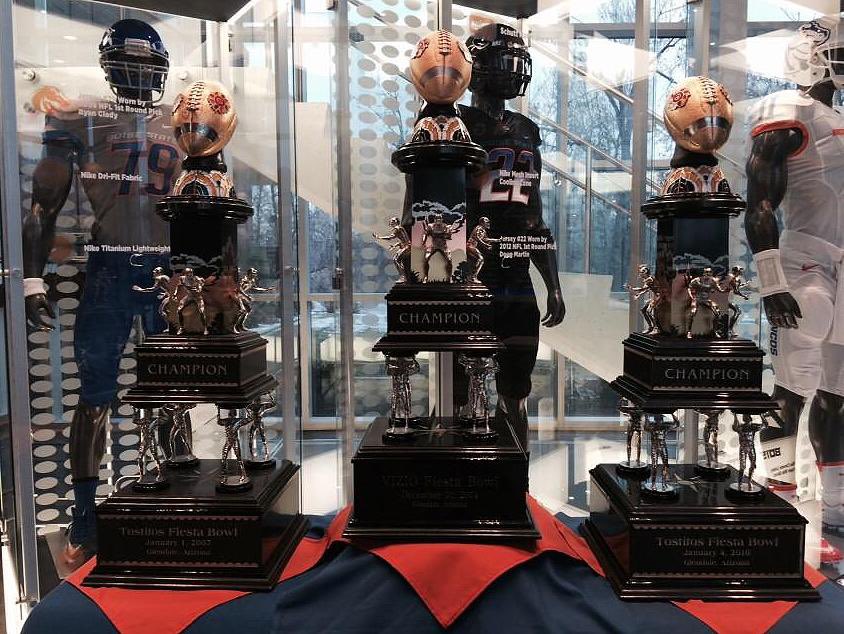 Jay Tust tweet media