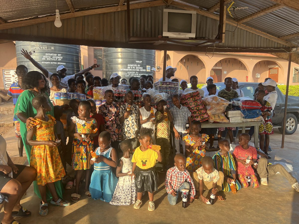 BlessTCIH's tweet photo. A big thank you to EMPOWER TRADITION AND CULTURE FOUNDATION GHANA for their visit and donation to the Home https://t.co/JIHCmVfzdF