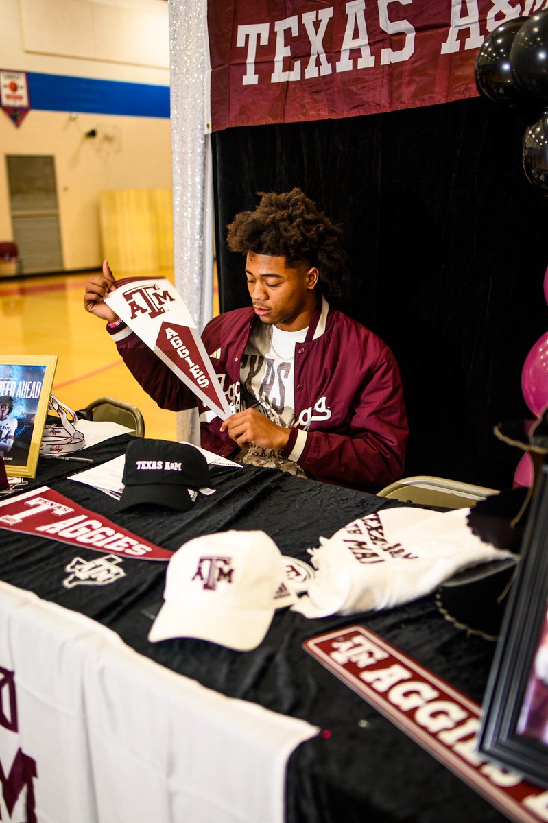 Tylan Wilson 4⭐️ tweet media