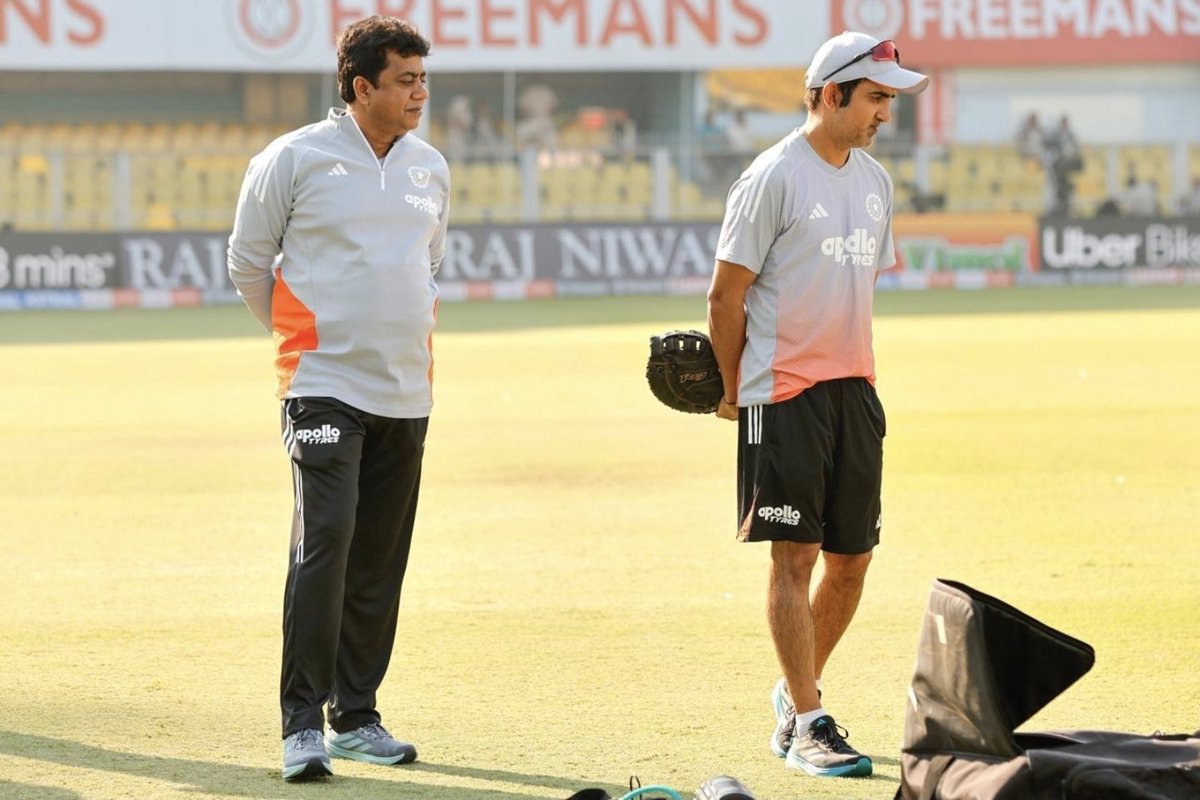 SunilYadavBJP's tweet photo. A remarkable coach whose focus remains unwaveringly on one goal—how to elevate the performance of the Indian cricket team and bring victories home.

His ability to motivate players in every situation, his belief in giving young talent the right opportunities, and his commitment to building a strong, confident unit make him an invaluable pillar of modern Indian cricket.

His presence inspires determination, strengthens mindset, and instills a winning culture that reflects on the field when it matters most.

A heartfelt salute to such a dedicated, visionary, and selfless coach. 🇮🇳🏏

#GautamGambhir @GautamGambhir @BCCI @MithunManhas