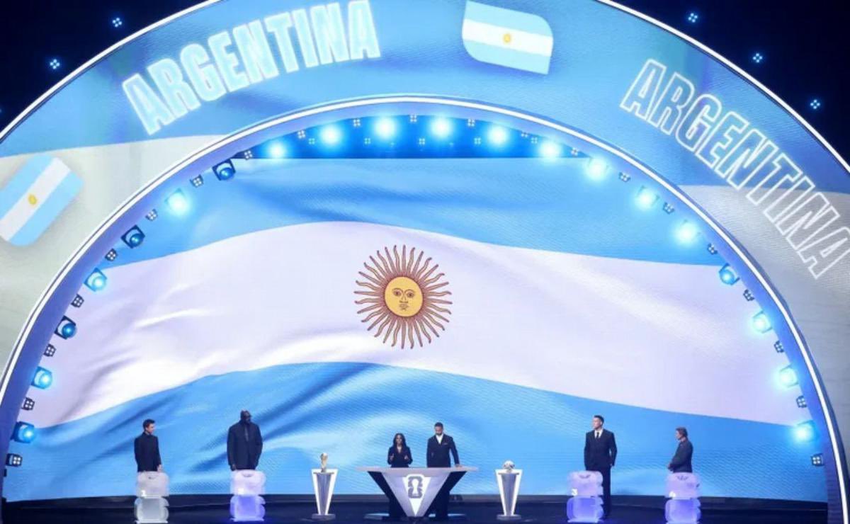 okdobleamarilla's tweet photo. 🚨 #ALERTA | 🏟️ OFICIAL: SE CONFIRMARON DÍAS, HORARIOS Y SEDES DE LOS PARTIDOS DE LA SELECCIÓN ARGENTINA 🇦🇷 PARA EL MUNDIAL 2026

📌 Argentina 🇦🇷 vs Argelia 🇩🇿 el 16/6 a las 22 (hora argentina) en Kansas
📌 Argentina 🇦🇷 vs Austria 🇦🇹 el 22/6 a las 14 (hora argentina) en Dallas
📌 Argentina 🇦🇷 vs Jordania 🇯🇴 el 27/6 a las 23 (hora argentina) en Dallas