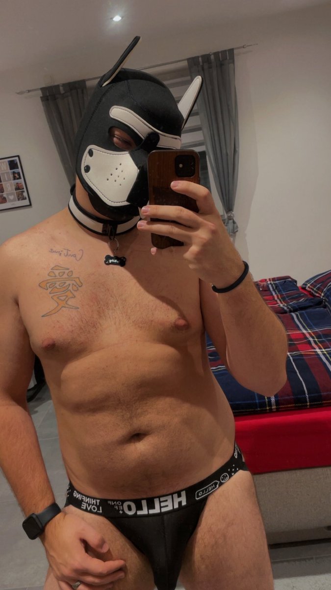Gayboy25032002's tweet photo. Vorn oder hinten 😈😏🤤 

#gay #puppyboy #gaypuppy #horny https://t.co/UN1leSqeY0
