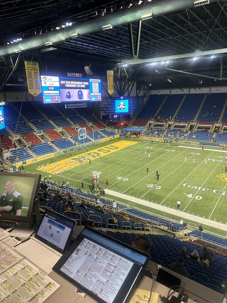 CharlesArbuckle's tweet photo. Always good to call @NCAA_FCS playoff games.  Looking forward to the matchup between @ISURedbirds vs @NDSUfootball in a rematch of a regular season #MVCF game.  Both teams are physical &amp; as tough as 2 year old beef jerky.  Join me and @shawnkenney59 on ESPN+ 1pm EST #FargoDome https://t.co/udzxKMV9DG