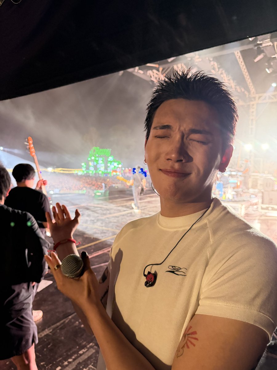 KRITveryhungry tweet media