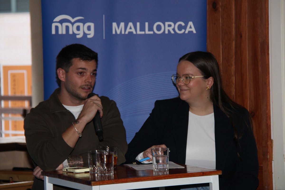 Avui hem renovat la junta de <a href="/nnggandratx/">Noves Generacions Andratx</a> amb més de 40 joves. 

Enhorabona, <a href="/MartaParets/">Marta Parets</a>, elegida presidenta, i Laura, secretària general! 💙