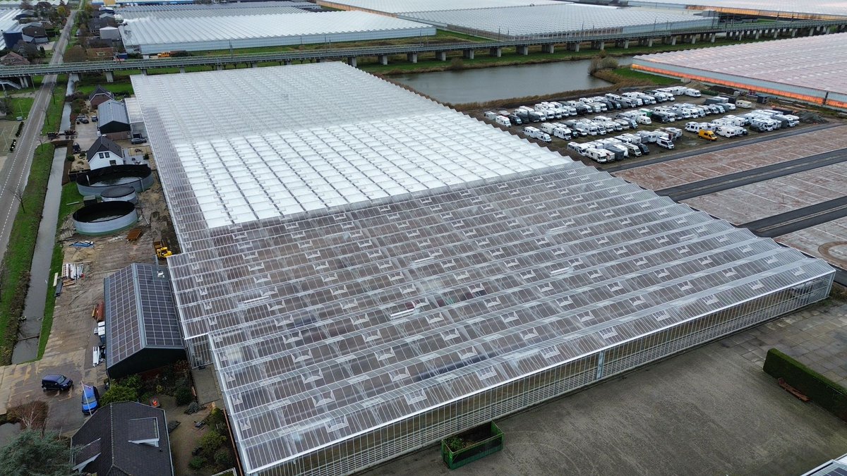 Inmiddels ziet de #kasbouw er zo uit 😉