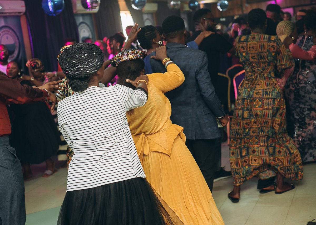 SowimOfficial's tweet photo. A worship atmosphere that pulled heaven close.
Titilayo Euba’s @EubaTitilayo ministry reminded us that every song, every breath belongs to Jesus.
He must be ELEVATED.
#elevate2 #jesusmustbeelevated #sowim #revdfemiakinola https://t.co/NDM1qoFtkN