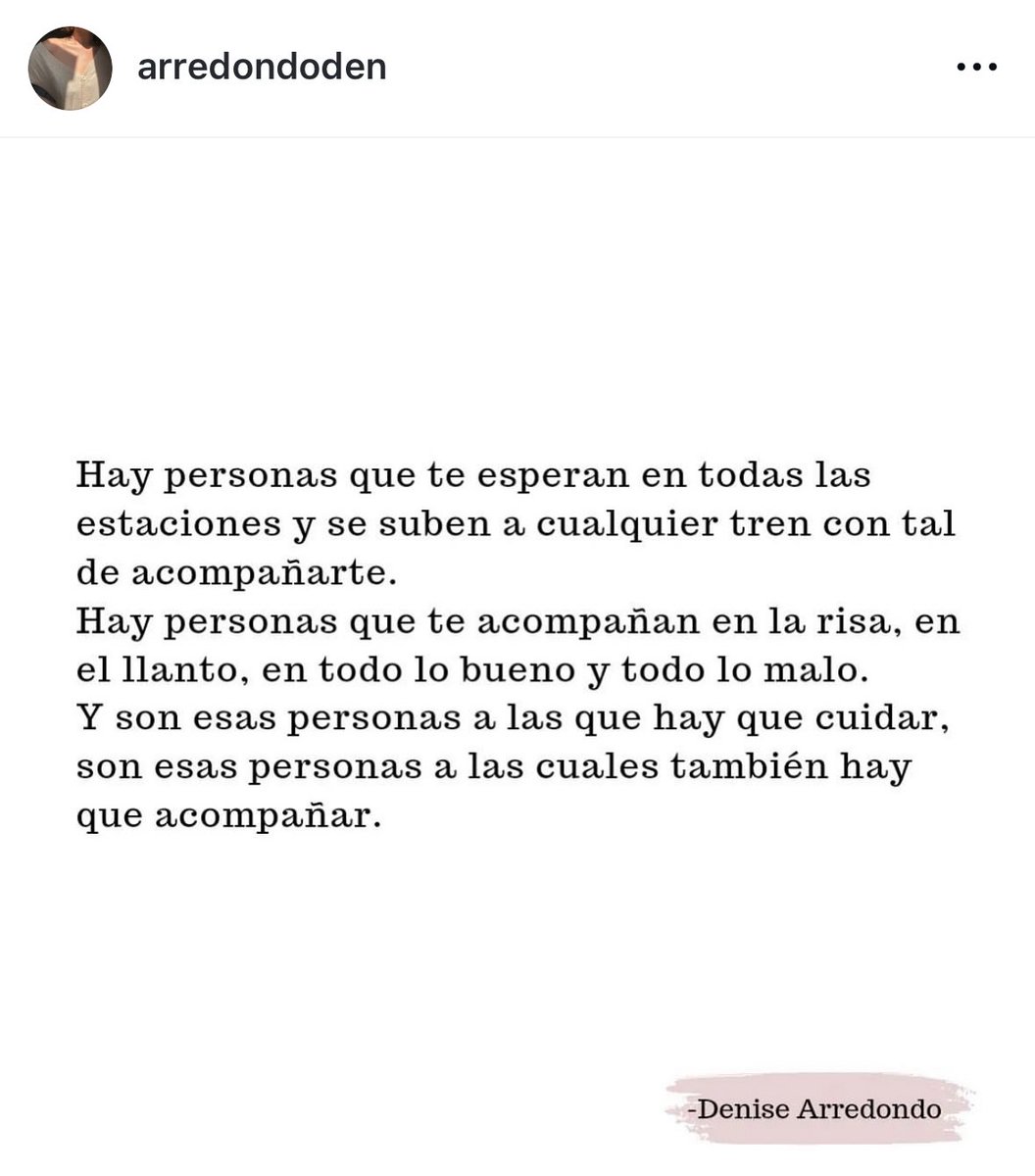Buen sábado 🤍🦋