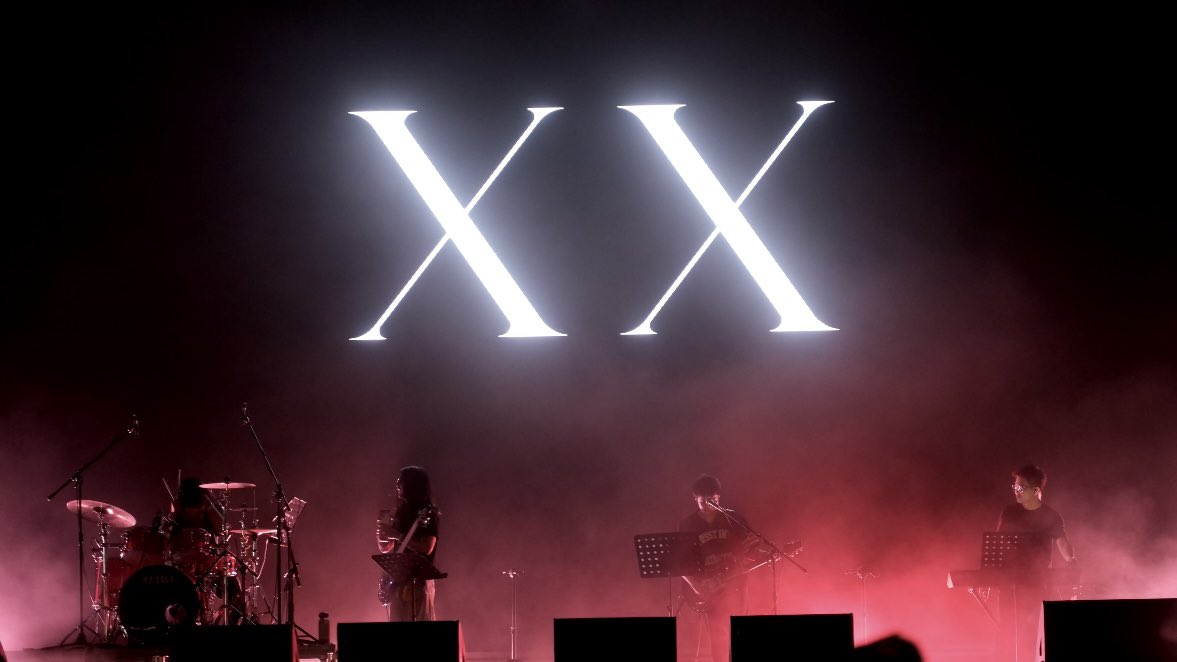 251206 Setlist #BMMF15

1. Haters Got Nothing
• Talk แนะนำตัว •
2. Medley : Jazzy, Nobody, 100 days, IOU, Oh! Oh!, Life Ain't Over
• Talk ถ่ายรูปรวม •
3. ผู้โชคดี - XX x JAYLERR
4. Champagne Poppin

XXSIVK AT BMMF15 
#XXSIVK #PorscheSivakorn
#BMMF15xPORSCHE