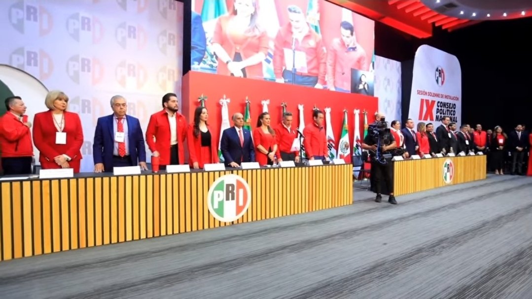 Participando en la Instalación del IX Consejo Político Nacional.