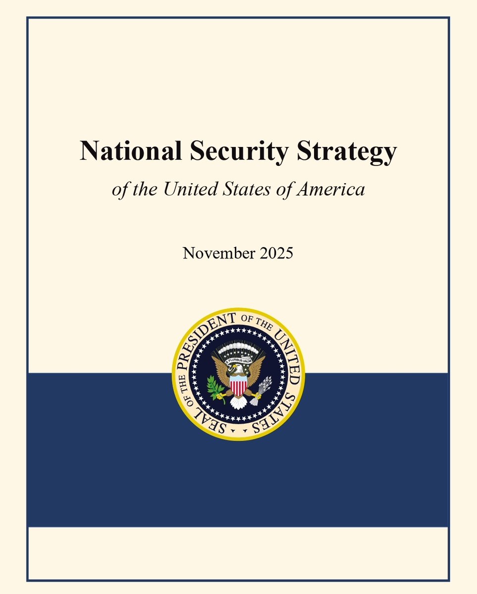 ثريد مهم للغاية

استراتيجية امريكا الجديدة في الشرق الأوسط:
تحويل الأعباء، وبناء السلام

💥 تنويه💥:
هذا مجرد تلخيص او تبويب للاستراتيجية كما هي وليست تحليلا لها، وستحتاج الى قراءة وتحليل لها في مادة منفصلة وهذا متروك للمحللين وللسياسيين ، ويسعدني تحليلاتكم

👇لنتابع الثريد