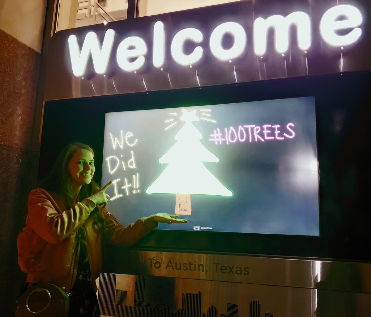 우리가 오스틴에서 새해를 맞이할 무렵, 우리는 마침내 역사상 최초의 #100trees 챌린지를 완료했습니다.
그냥 만들어진 게임인데, 어떻게 된 일인지 여행 전체가 몇 년이 지난 지금도 우리가 이야기하는 이야기로