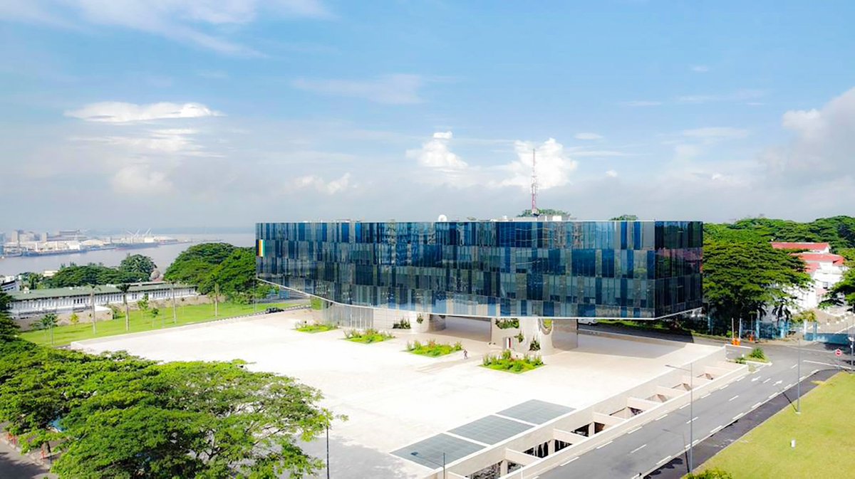 🛑Budget de l’État 2026 / Budget de quelques institutions de la République. 

La Présidence de la République : 
193.6 milliards de F CFA 

La Primature : 
71.3 Milliards de F CFA 

Assemblée Nationale : 
39 milliards de F CFA 

SÉNAT : 
15 milliards de F CFA 

CEI : 
36 milliards