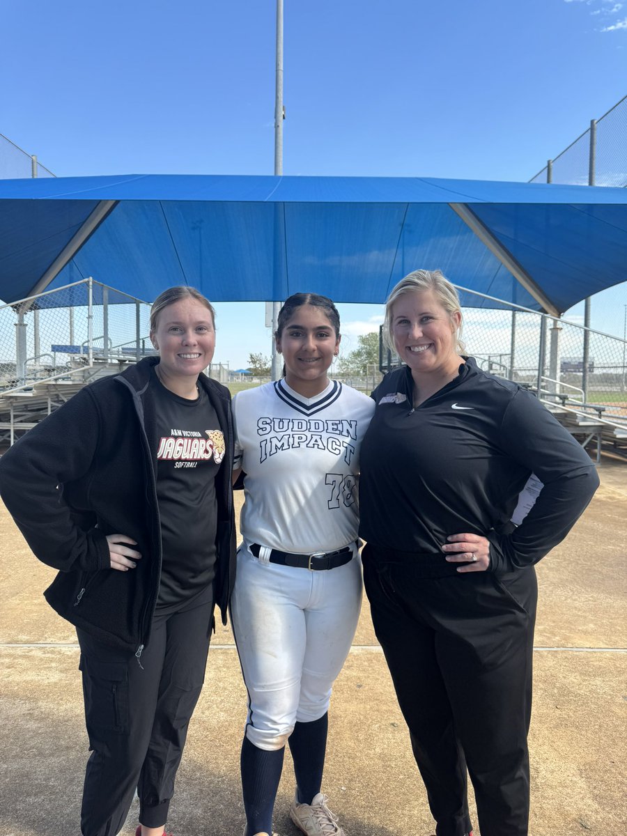 Thank you to <a href="/tamuvsoftball/">A&M-Victoria Softball</a> for inviting me, I had a great time talking to some of the players and getting some feedback from the coaches, I can’t wait to be back!