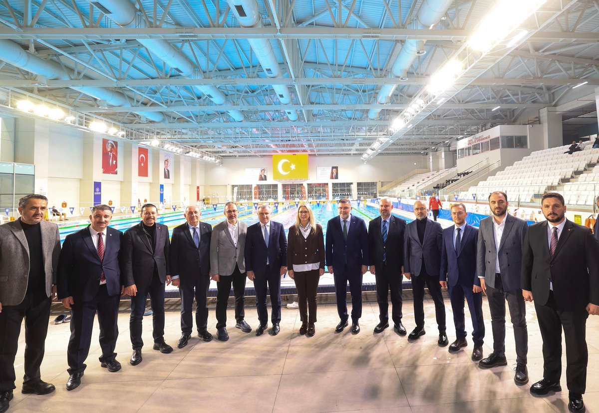 📍İzmir • Halkapınar Olimpik Yüzme Havuzu

Sporla büyüyen bir nesil için Türkiye’nin dört bir yanında yatırımlarımıza kararlılıkla devam ediyoruz.🇹🇷

İnşallah buralardan nice şampiyonlar yetişecek.💫