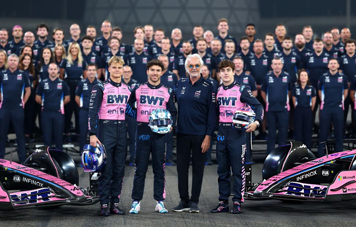 Alpine 2025.

Mas allá de los altibajos, no hay que olvidarse de la increíble oportunidad que le dio el equipo a Franco Colapinto para cumplir su sueño y representarnos. 🇦🇷