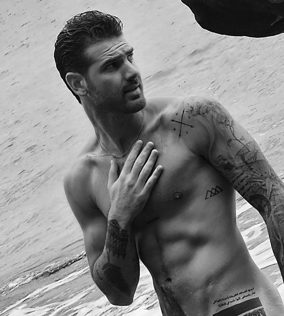 konradhawkins's tweet photo. #boyoftheday #malemodel #photographer #sexyboy
#bogosse #gayboy #gayfriendly https://t.co/by0CyVD5dc