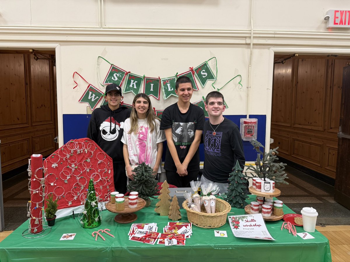 MahopacSEPTO's tweet photo. 🎅🍪 Cookies with Santa was full of smiles, laughter &amp; holiday magic!

Thank you to our amazing families for joining us, Santa for stopping by &amp; all who helped make this inclusive, joyful event so special for our students. 💙✨

@MahopacSchools 

#CookiesWithSanta #HolidayMagic https://t.co/2xOHj5KbXu