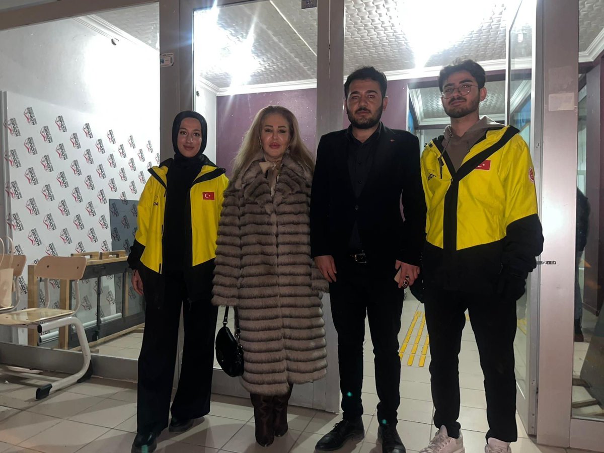 TunceliPostasi's tweet photo. ANDA Tunceli, Kuruluşunun 1. Yılını Geniş Katılımla Kutladı https://t.co/j0bxeBsPXN
#Tunceli #Ak #Parti #Milliyetçi #Hareket #Partisi #Afad #Birlik #Dayanışma #Doğukan #Erdem #Tülay #Munzur #Üniversitesi #Katılım #Sağlık #Bilimleri #Fakültesi #Toplu #Fotoğraf #anda #fb #trump https://t.co/YFW7pMfW9g