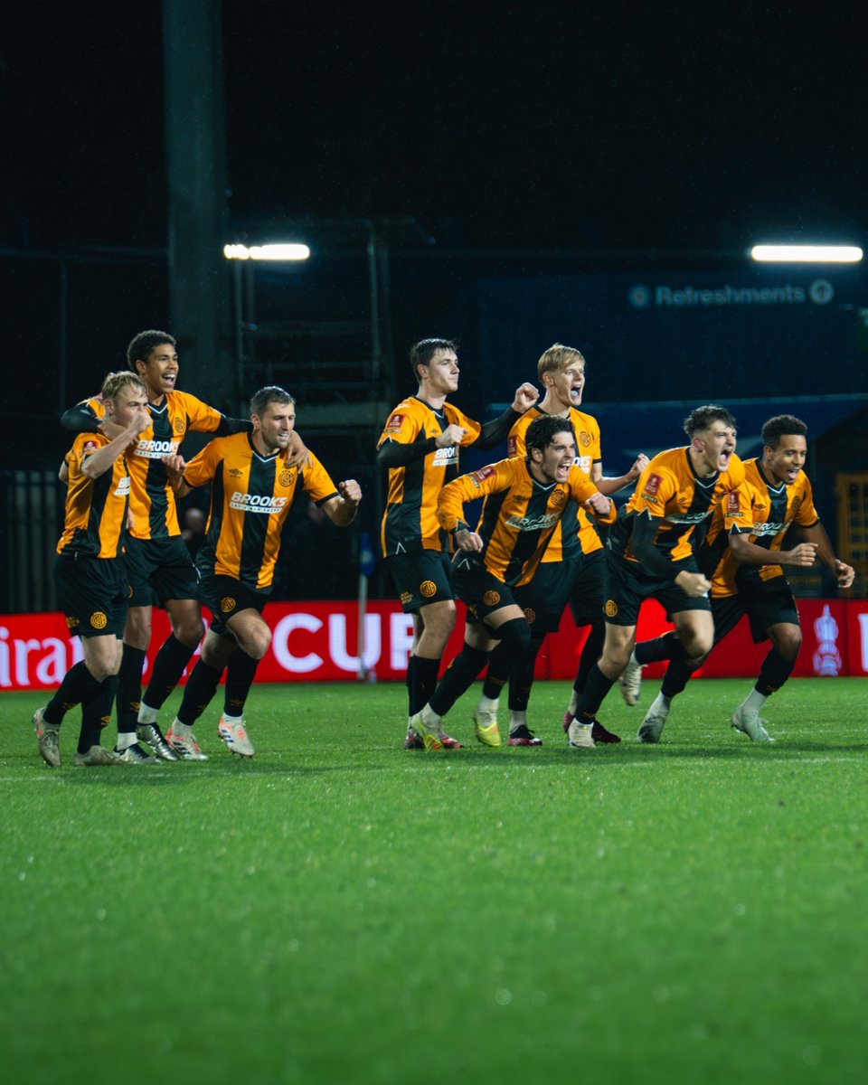 What a group of lads! 🙌