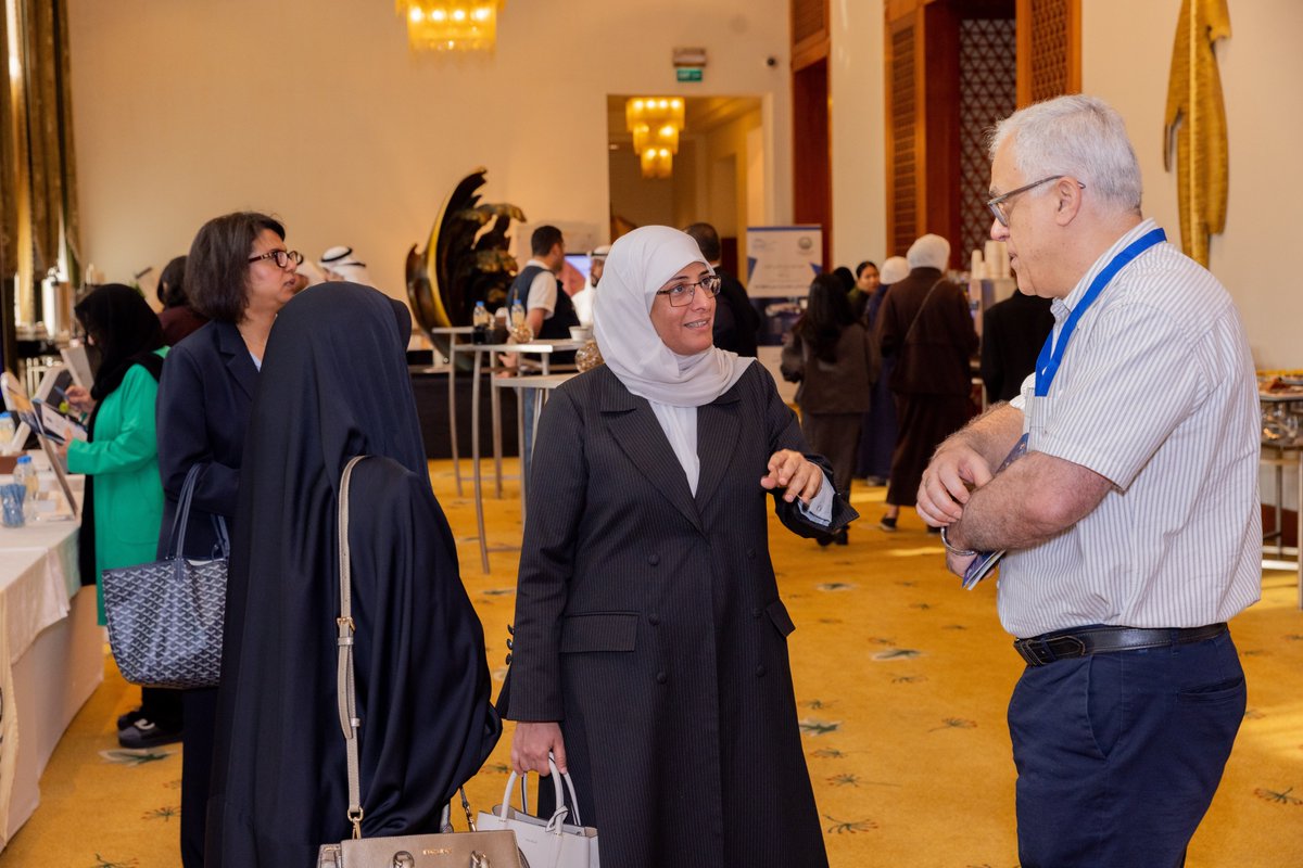 لحظات حيّة من تفاعل الحضور في مؤتمر الذكاء الاصطناعي وإنترنت الأشياء…

حيث يجتمع الخبراء وصنّاع القرار لتبادل الخبرات وفتح آفاق جديدة للتطوير والابتكار.

مشاهد تعكس قيمة الحوار المهني والتواصل الذي يصنع فرقاً في مستقبل التكنولوجيا.

#AI #IoT #Cybersecurity #DigitalTransformation