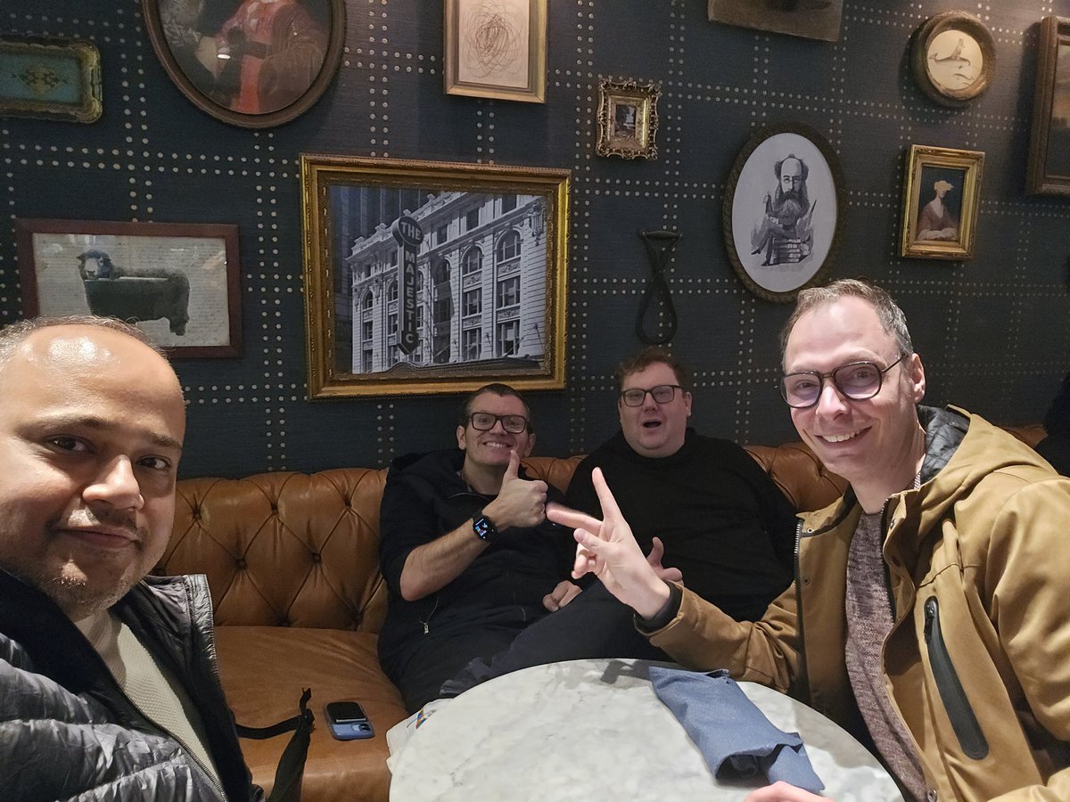 #DaaS gang at <a href="/wpninjasus/">Workplace Ninjas US</a> 

<a href="/m0bilej0n/">Jon Towles {MVP}</a> <a href="/DieterK_/">Dieter</a> 

Missing - <a href="/dominiekverham/">Dominiek Verham</a> and few other.