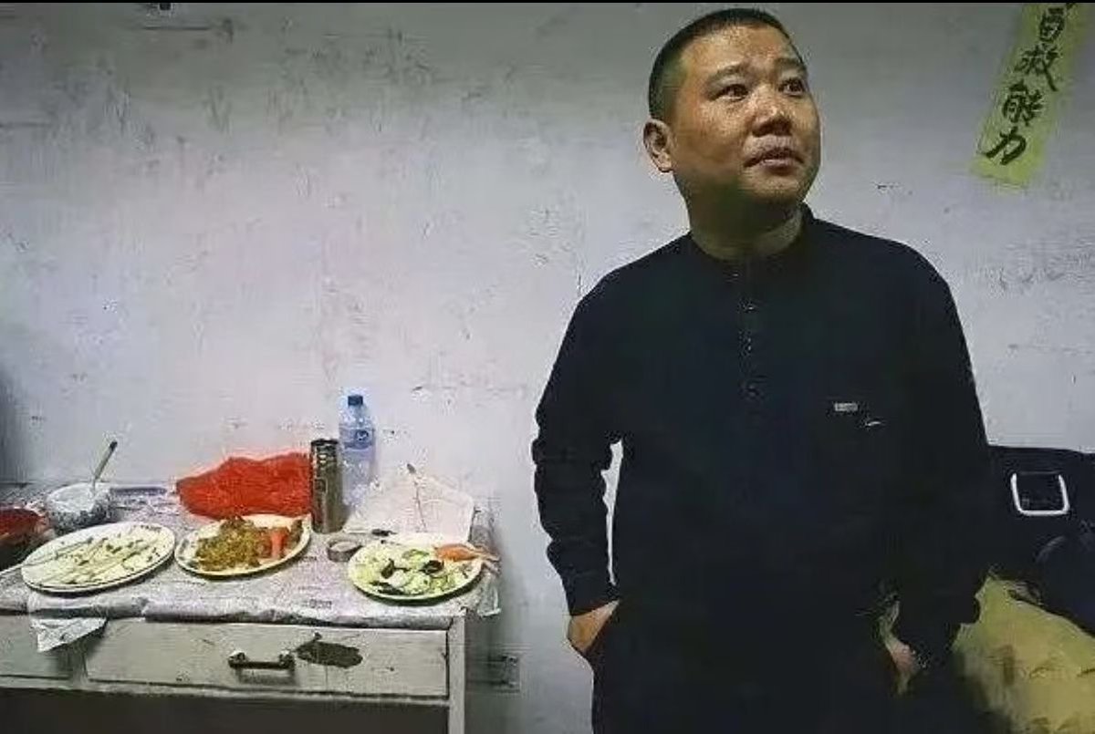 如果俺是雷神，俺会在和自己最爱的人靠批嘞时候给雷电都集中在小鸡子儿上给俺媳妇儿和俺都电死